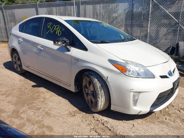 2015 TOYOTA PRIUS PERSONA SERIES SPECIAL EDITION
