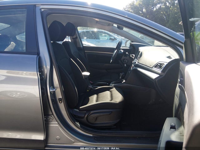 صورة 5 لـ 2018 Hyundai ELANTRA SEL