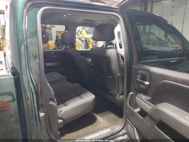 صورة 8 لـ 2015 Chevrolet SILVERADO 1500 2LT