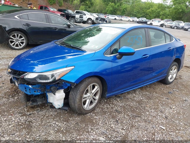 2018 Chevrolet CRUZE LT AUTO 照片 2
