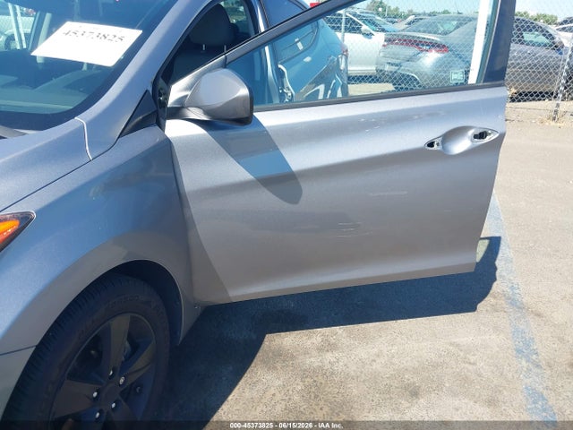 2012 Hyundai ELANTRA GLS (ULSAN PLANT) — фото 6