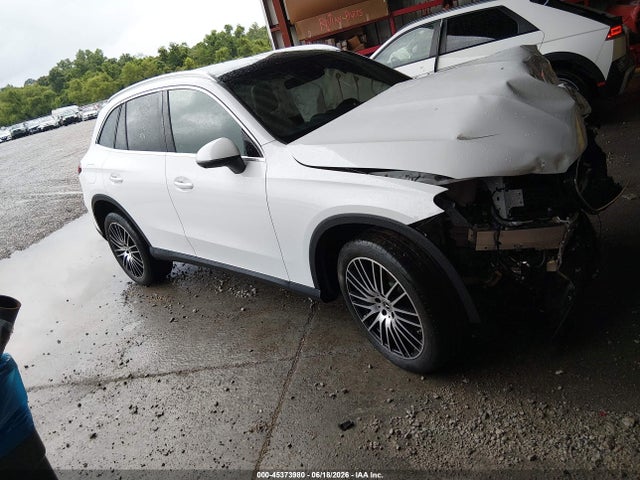 2026 MERCEDES-BENZ GLC 