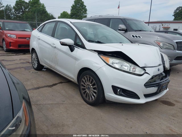 صورة 1 لـ 2015 FORD FIESTA TITANIUM