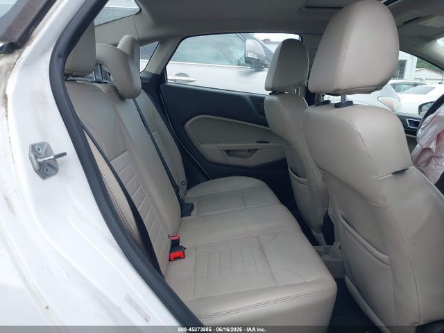 صورة 8 لـ 2015 FORD FIESTA TITANIUM