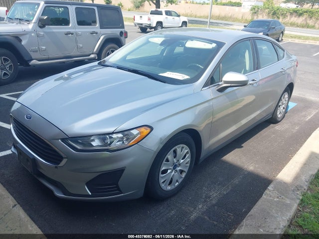 صورة 2 لـ 2020 FORD FUSION S