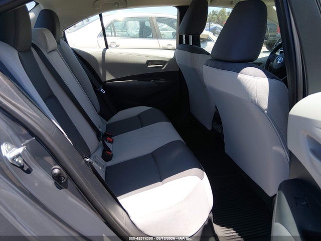 2025 Toyota COROLLA LE thumbnail 8