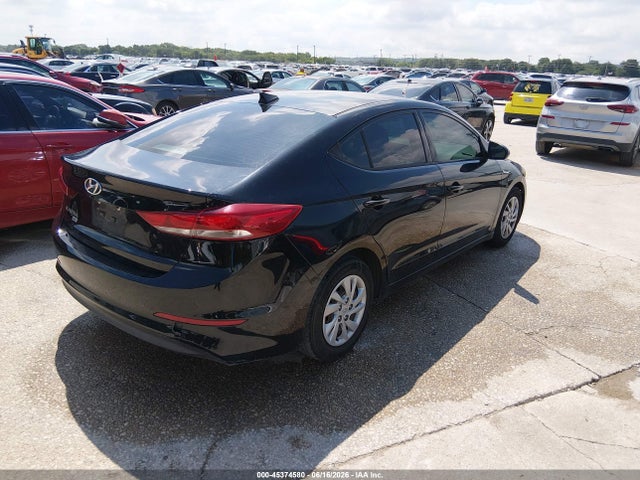صورة 4 لـ 2017 Hyundai ELANTRA SE