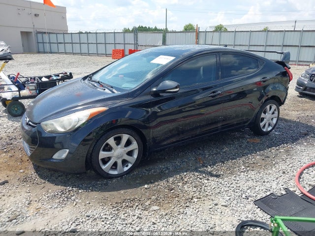 صورة 2 لـ 2013 Hyundai ELANTRA LIMITED