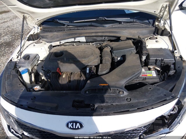 2016 KIA OPTIMA LX — фото 10