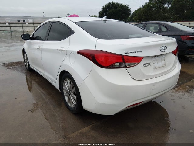 صورة 3 لـ 2015 Hyundai ELANTRA SE