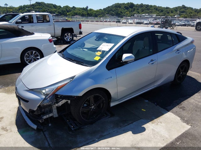 2017 Toyota PRIUS THREE TOURING 照片 2