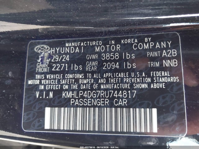 صورة 9 لـ 2024 Hyundai ELANTRA LIMITED