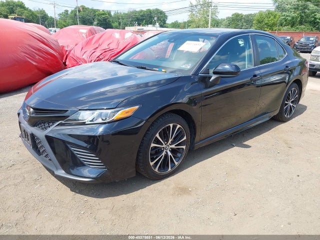 2019 Toyota CAMRY SE — фото 2