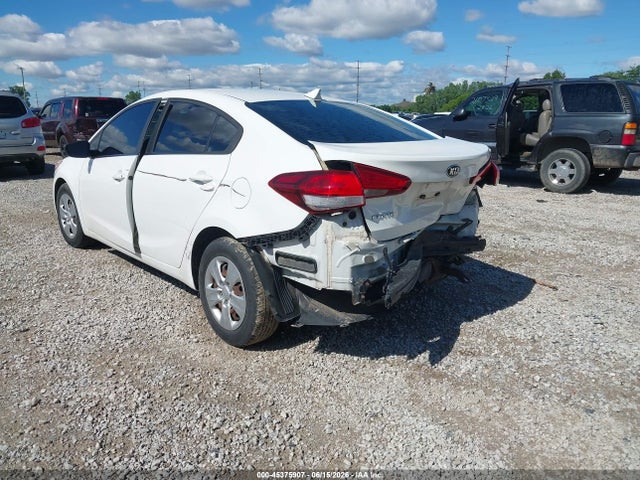 2017 KIA FORTE LX photo 3