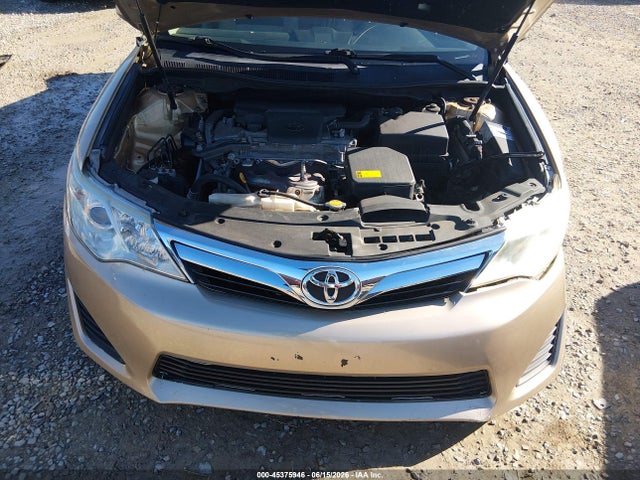 صورة 10 لـ 2012 Toyota CAMRY LE
