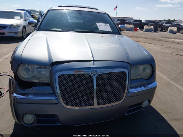 2006 Chrysler 300C — фото 6