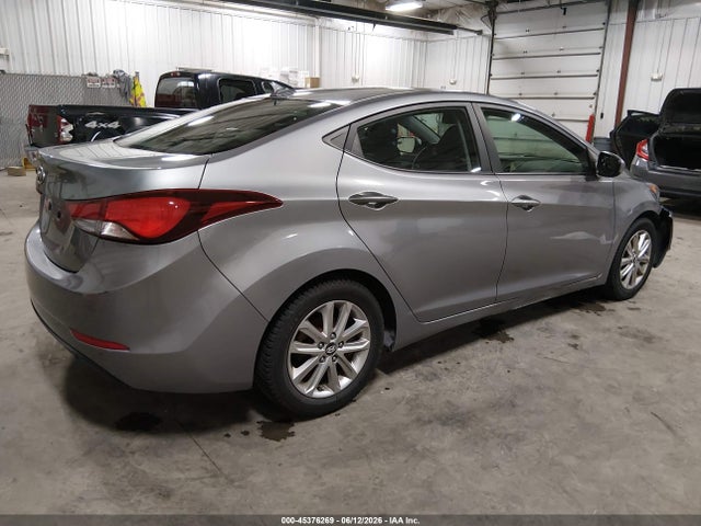 2014 Hyundai ELANTRA SE — фото 4