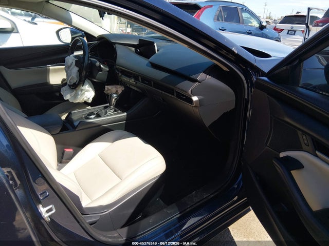 صورة 5 لـ 2020 Mazda MAZDA3 SELECT PACKAGE
