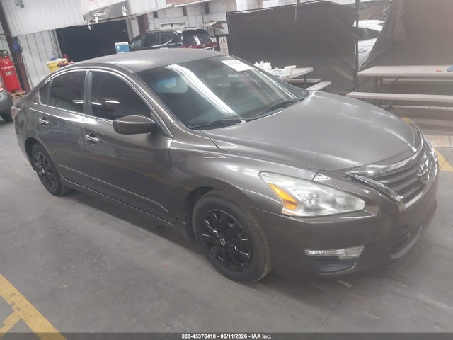 2015 Nissan ALTIMA 2.5 S 照片 1