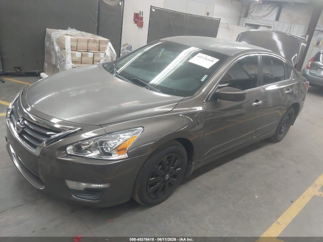 2015 Nissan ALTIMA 2.5 S 照片 2