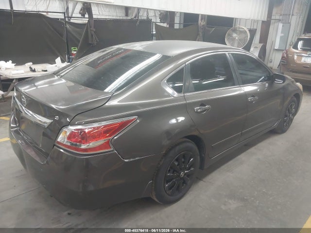 2015 Nissan ALTIMA 2.5 S 照片 4