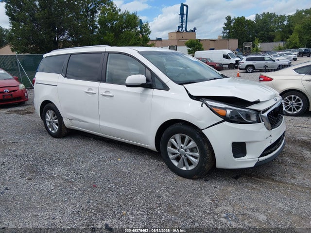 2017 KIA SEDONA LX