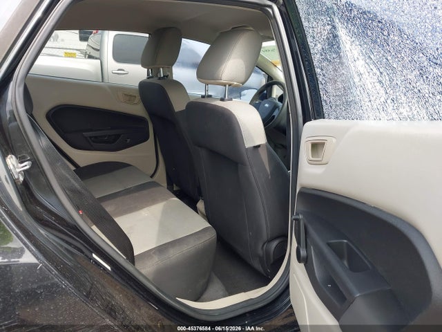 صورة 8 لـ 2013 FORD FIESTA S