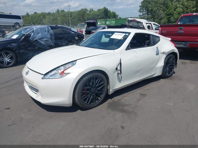 2009 Nissan 370Z TOURING — фото 2