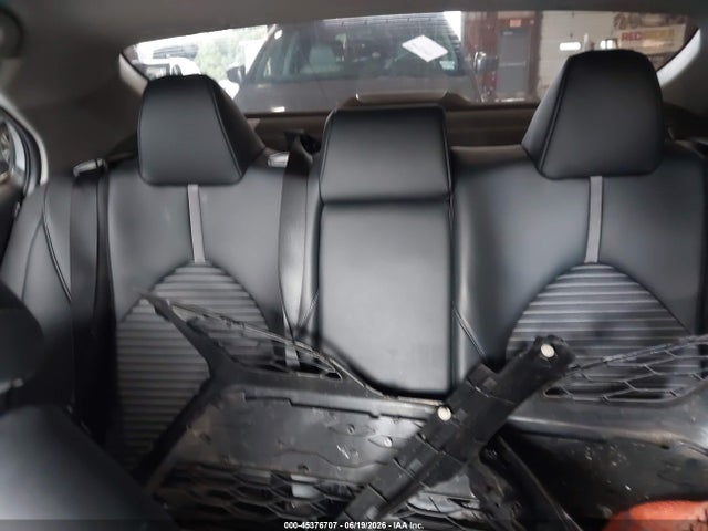 صورة 8 لـ 2023 Toyota CAMRY SE AWD