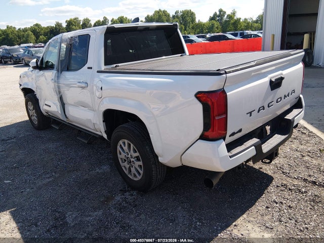 2024 Toyota TACOMA SR5 — фото 3