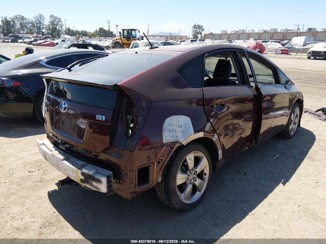2013 Toyota PRIUS THREE SE photo 4