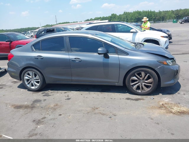 2012 Honda CIVIC LX — миниатюра 13