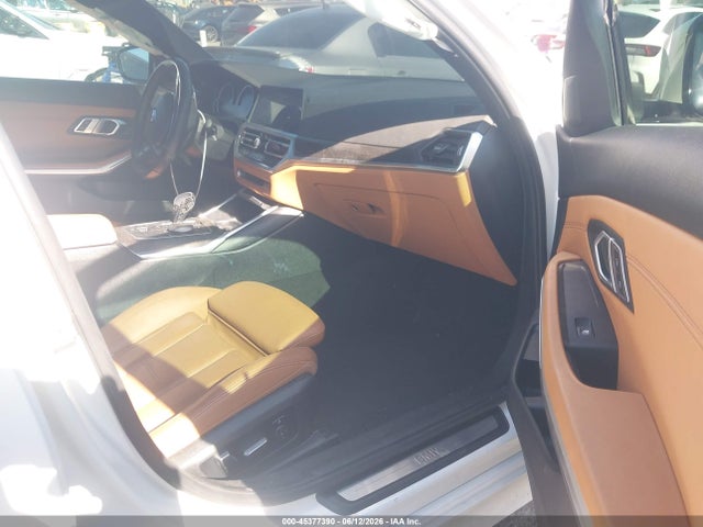 2020 BMW 330I 照片 5