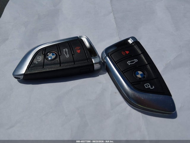2020 BMW 330I 照片 11