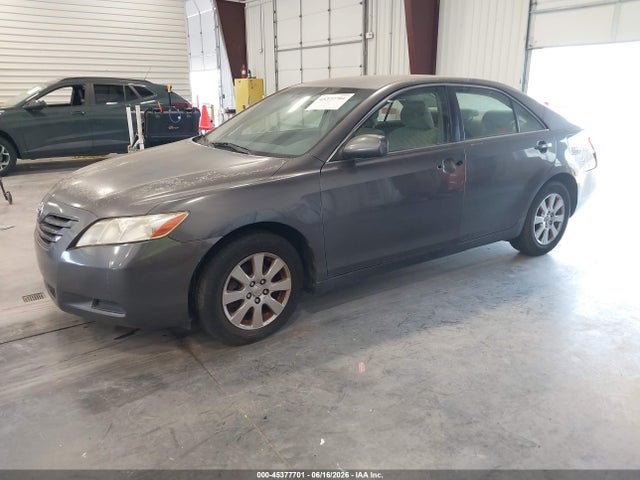 2007 Toyota CAMRY LE photo 2