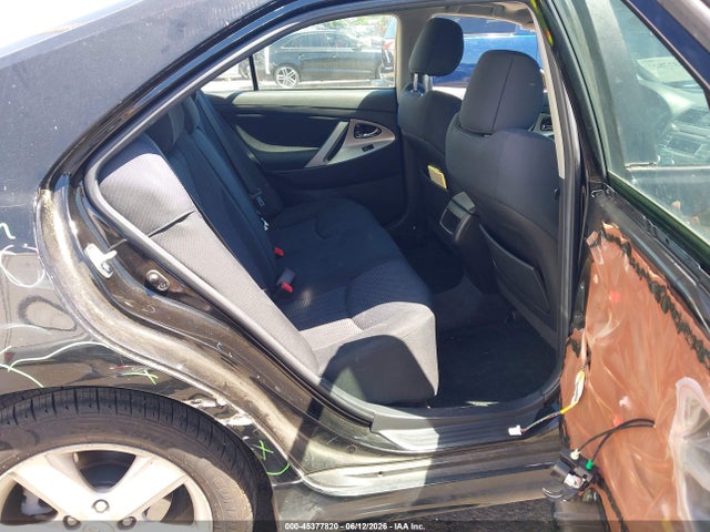 صورة 8 لـ 2011 Toyota CAMRY SE