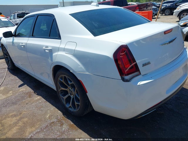 2018 Chrysler 300 300S 照片 3