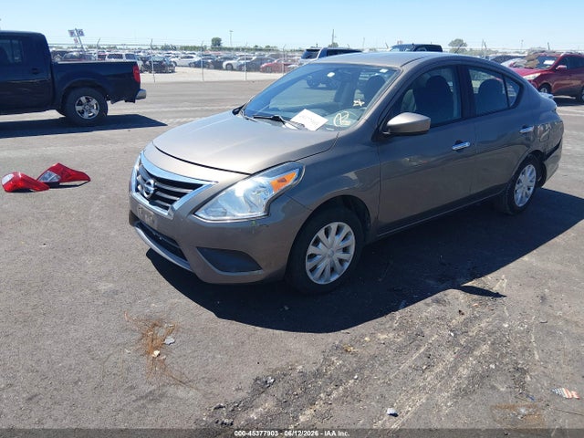 2017 Nissan VERSA 1.6 SV — миниатюра 2