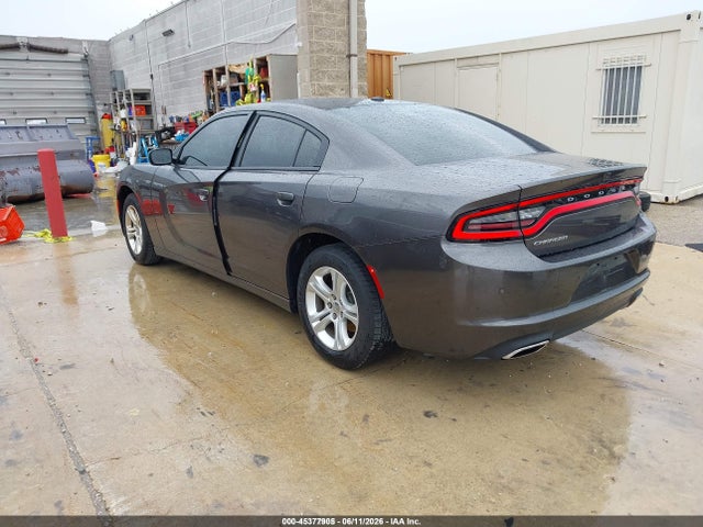 2020 Dodge CHARGER SXT RWD — фото 3