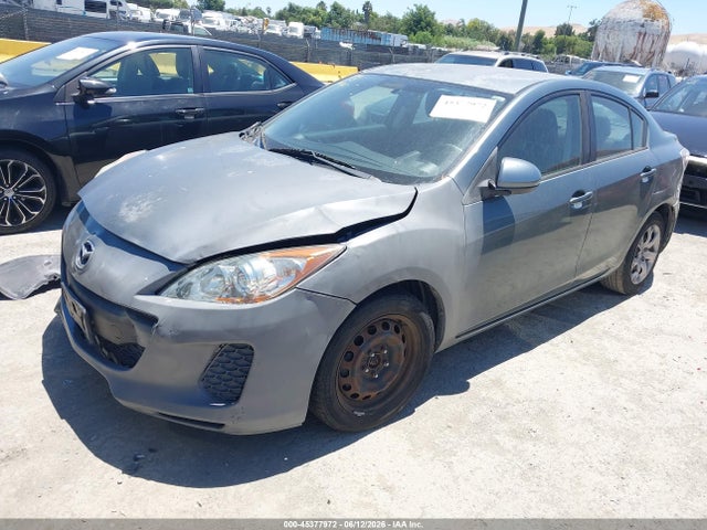 صورة 2 لـ 2012 Mazda MAZDA3 I SPORT