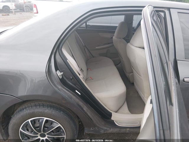 2010 Toyota COROLLA LE 照片 8