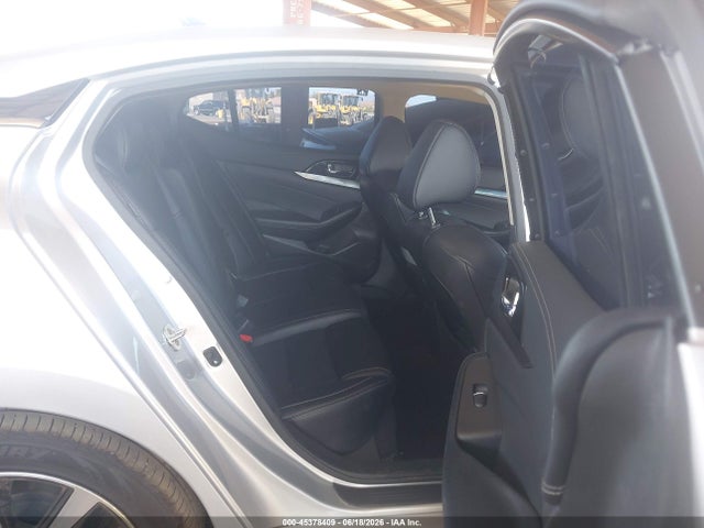 صورة 8 لـ 2023 Nissan MAXIMA SV XTRONIC CVT