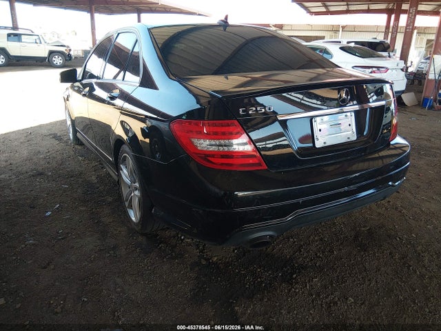 2013 Mercedes-BENZ C 250 SPORT — фото 3