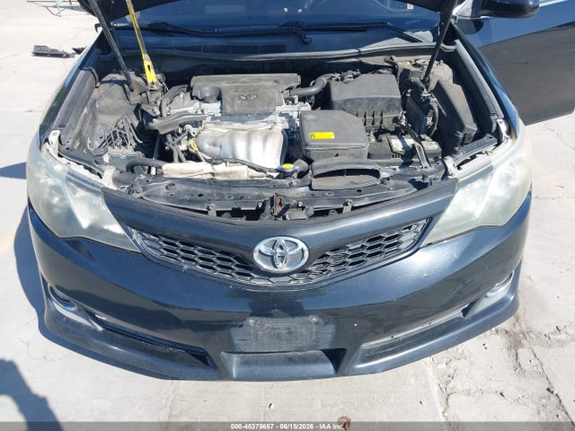 2014 Toyota CAMRY SE 照片 10