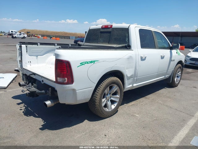 2016 RAM 1500 SPORT — фото 4