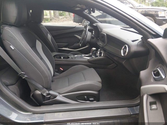 صورة 5 لـ 2021 Chevrolet CAMARO RWD 1LT