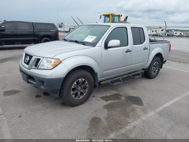 2018 Nissan FRONTIER PRO-4X — фото 2
