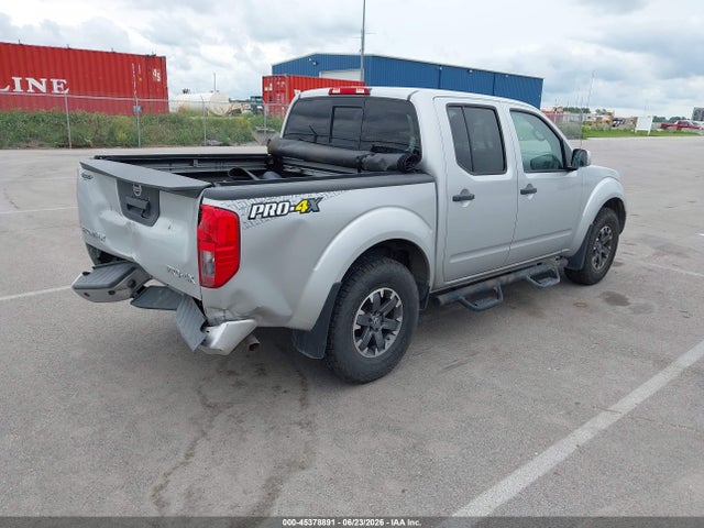 2018 Nissan FRONTIER PRO-4X — фото 4