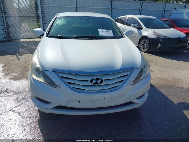 2013 Hyundai SONATA GLS 照片 6