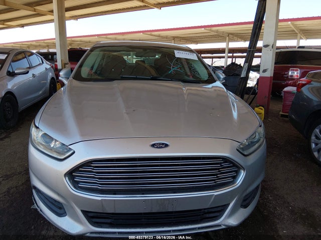 2016 FORD FUSION SE photo 6